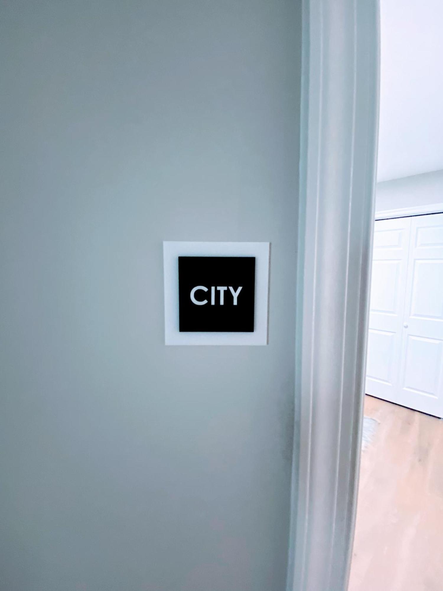 On Ensor Apartment Baltimore Room photo